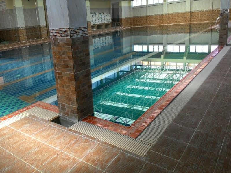Ac Sport Village Bangkok Kültér fotó